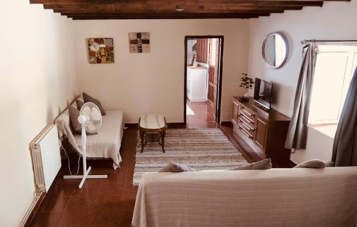 Cortijo Paraiso Charcon Higuera Exteriör bild