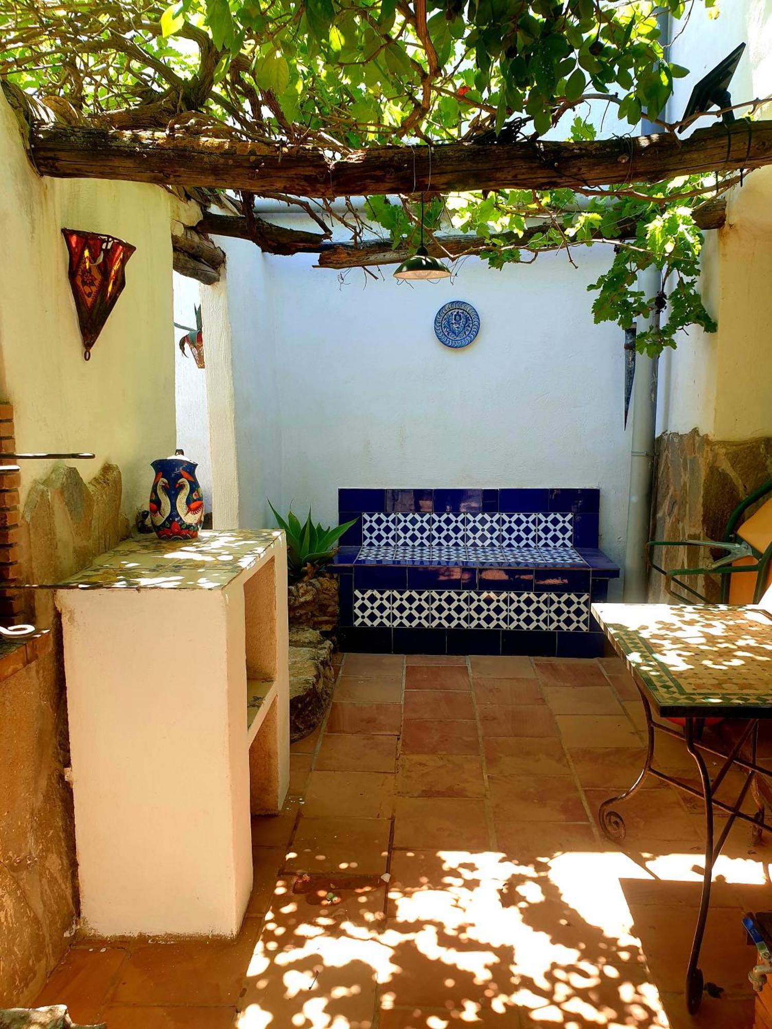 Cortijo Paraiso Charcon Higuera Rum bild